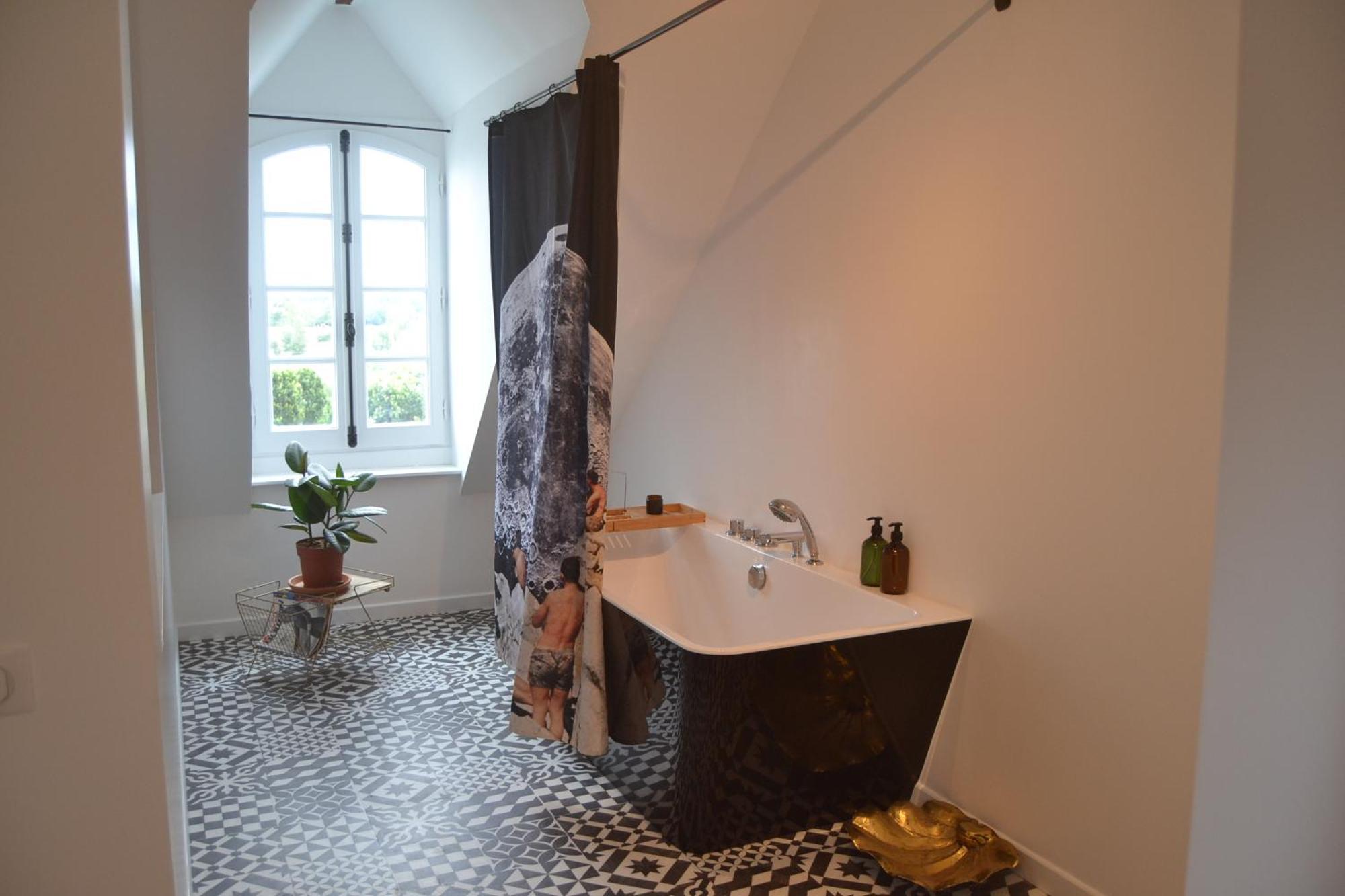 Artefact Bed & Breakfast ล็องบาล ภายนอก รูปภาพ