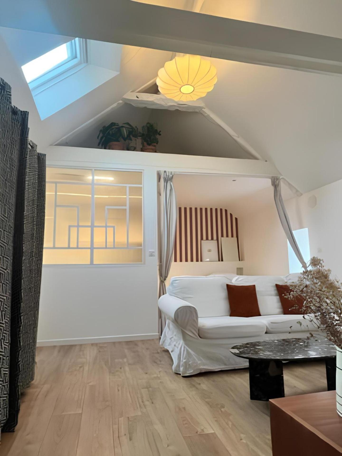Artefact Bed & Breakfast ล็องบาล ภายนอก รูปภาพ