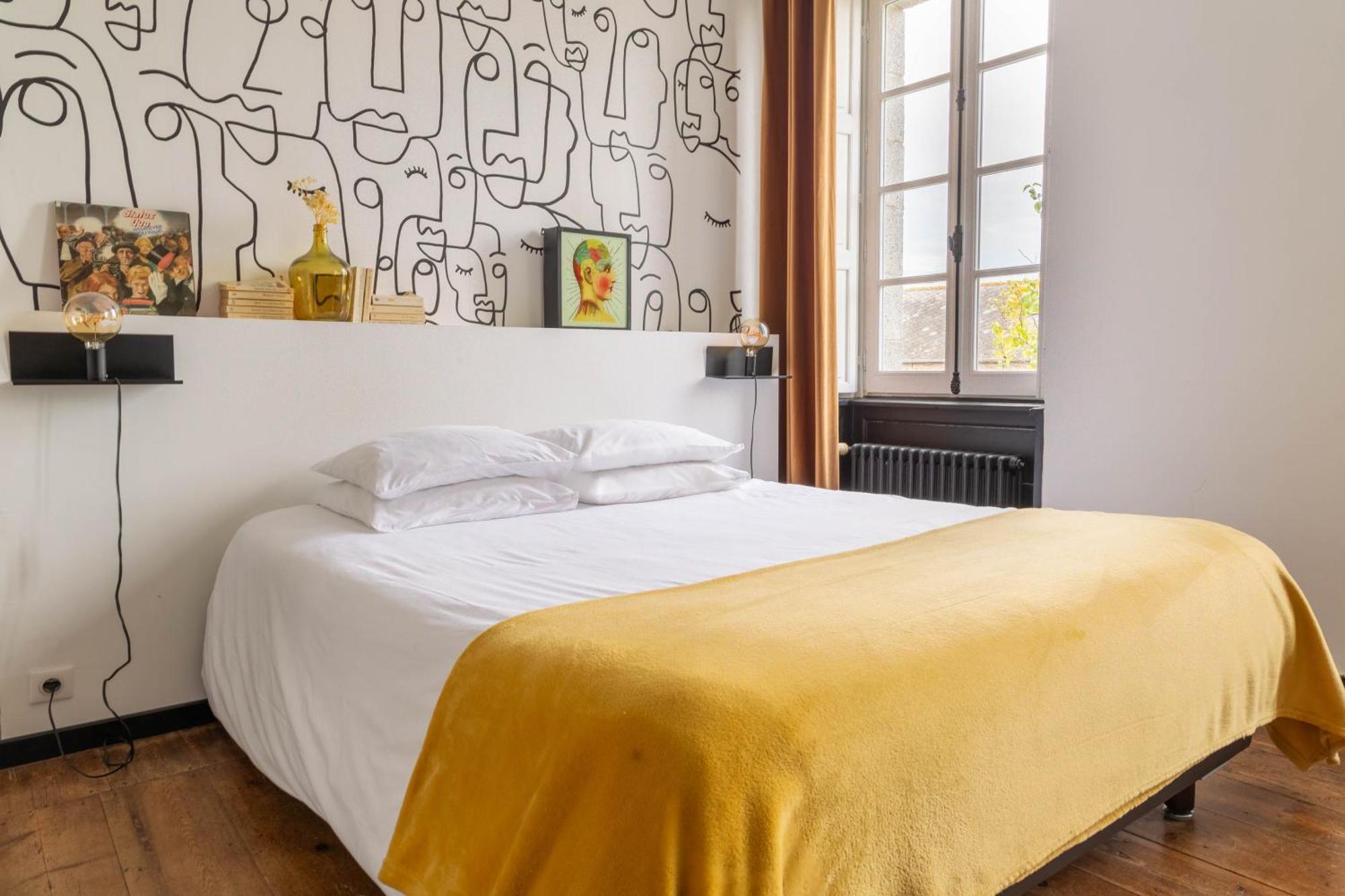 Artefact Bed & Breakfast ล็องบาล ภายนอก รูปภาพ