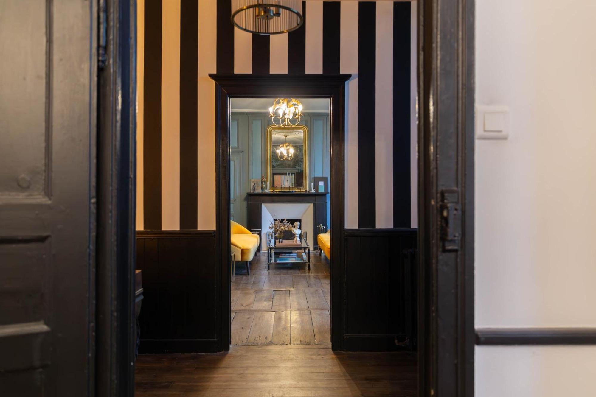 Artefact Bed & Breakfast ล็องบาล ภายนอก รูปภาพ