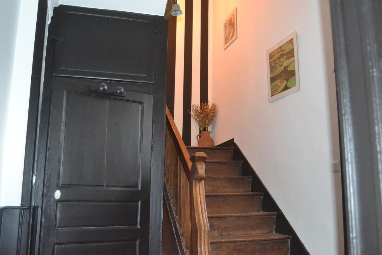 Artefact Bed & Breakfast ล็องบาล ภายนอก รูปภาพ